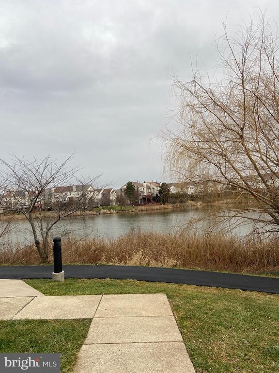 Photo - 20590 Cornstalk Terrace Unidad 302