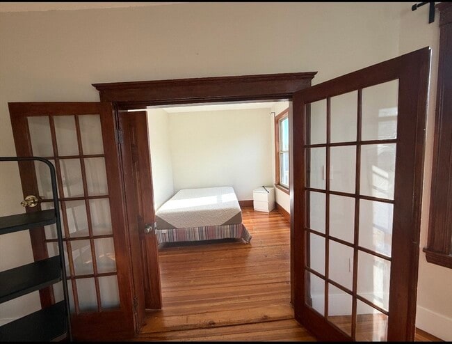 Photo - 114 Pleasant St Unidad 3