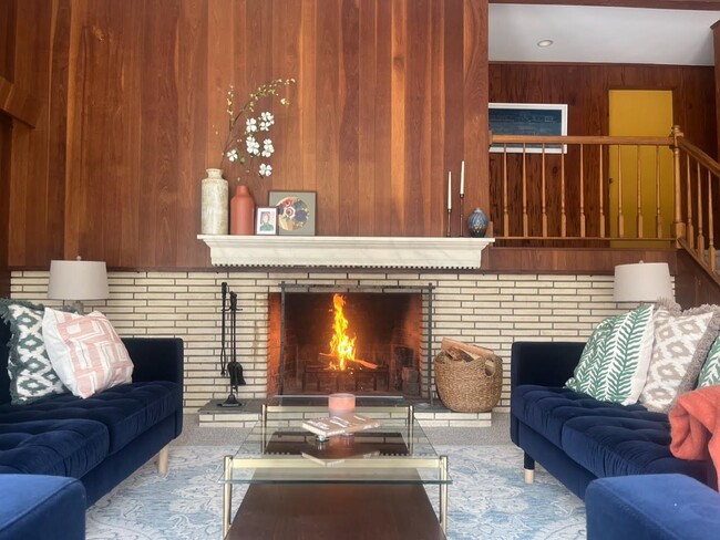 Photo - 2745 Vanston Rd House