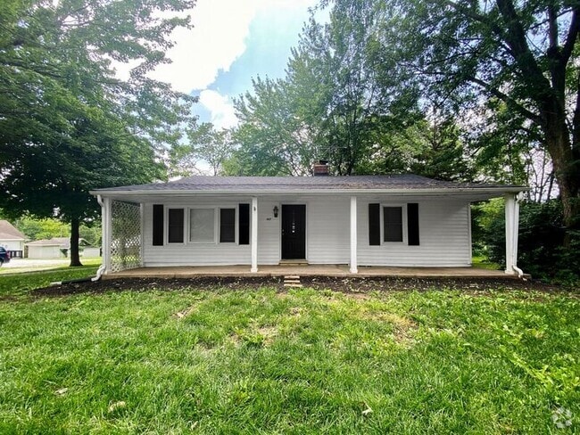 Building Photo - 307 NE 115 St Rental