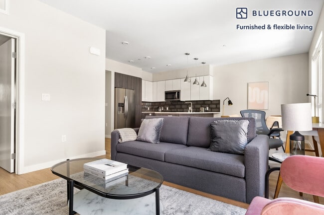 Photo - 490 W McKinley Ave Unidad FL3-ID1001