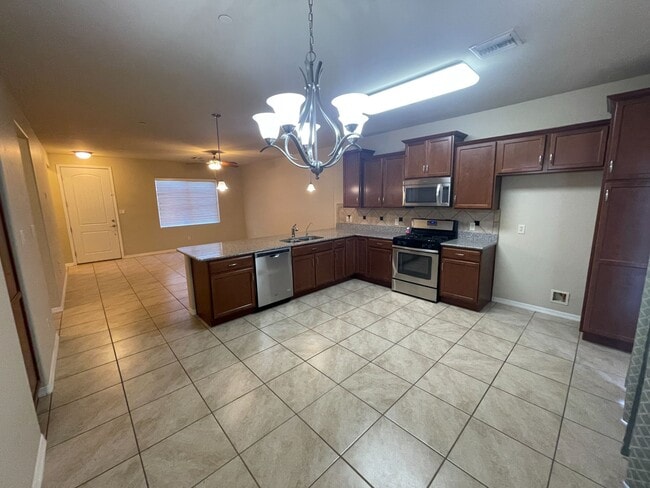 Photo - 6132 E Overlook Ln