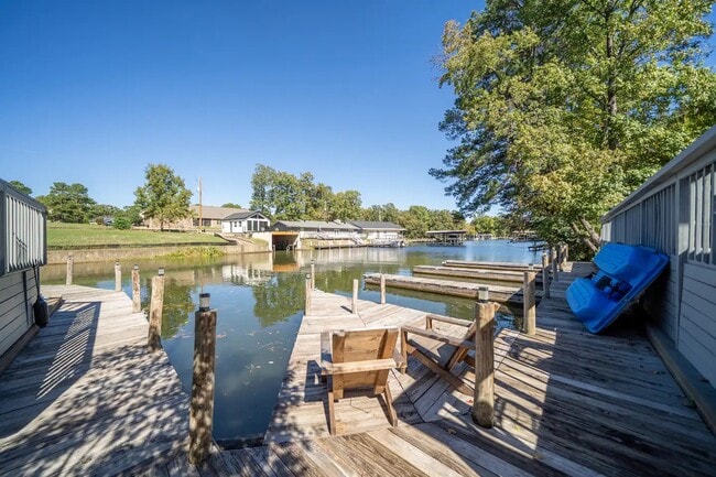 Photo - 126 Lees Lndg