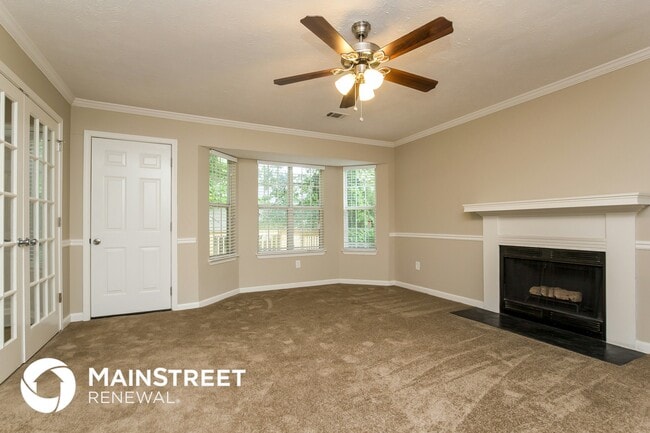 Photo - 4909 October Way NW