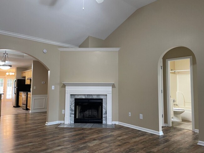 Photo - Town Home For Rent