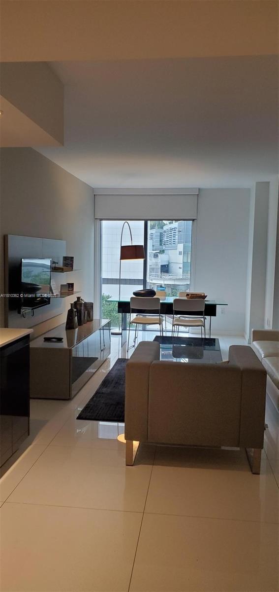 Photo - 31 SE 6th St Unit 603