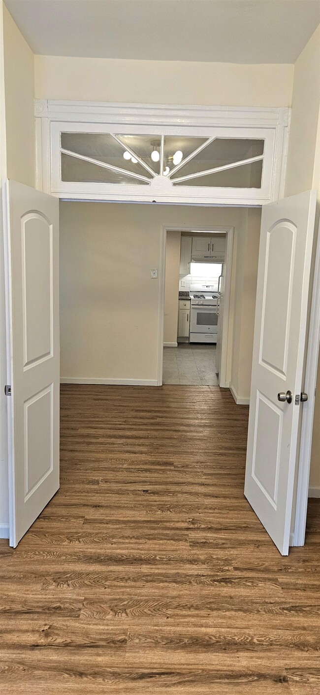 Photo - 327 Jackson St Unit 3