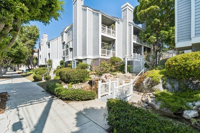 Photo - 8500 Falmouth Ave