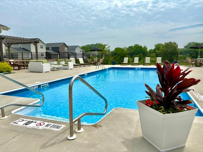 Photo - Residences at Oak View