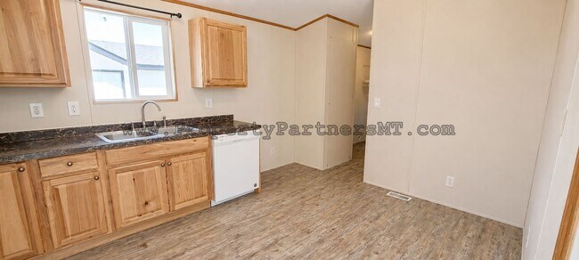 Photo - Freshly Remodeled! 3 Bed 2 Bath Modular house
