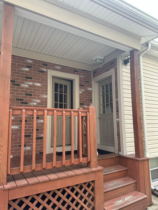 282 Orange St Unit 1