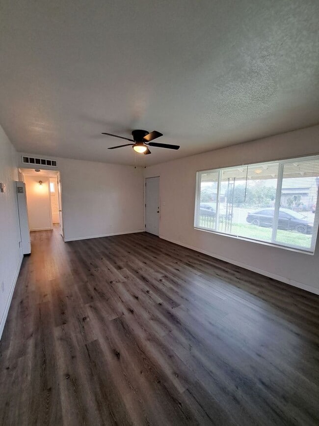 Photo - Single Level 3-Bedroom Home in Madera!