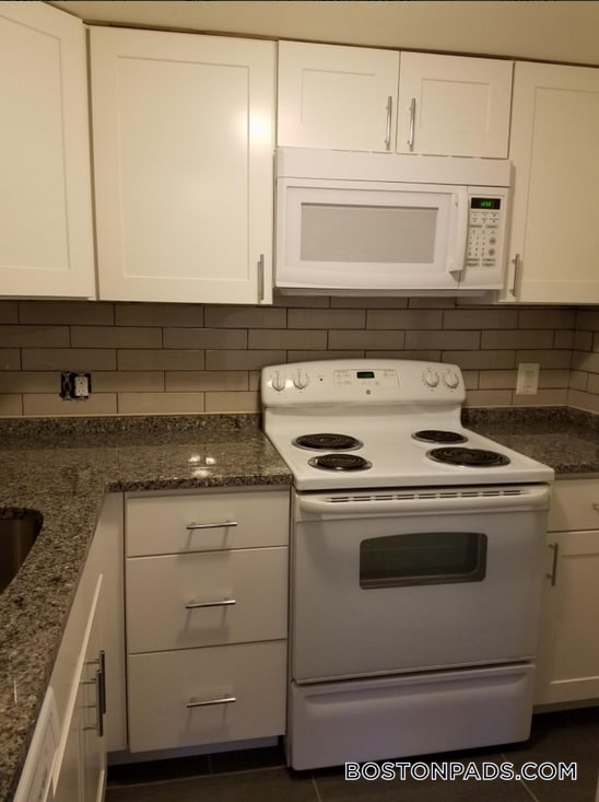 Photo - 524 Putnam Ave Unidad 15