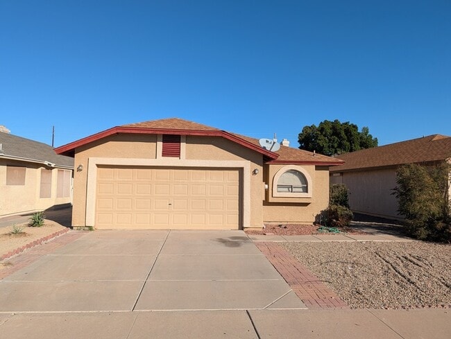 Photo - Remodeled Glendale Home With Garage