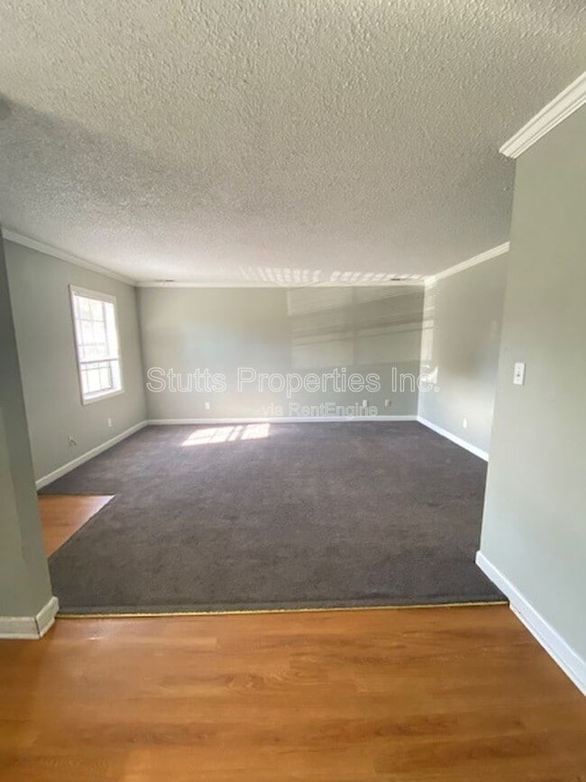 Photo - 541 Dulin St