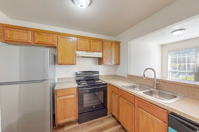 Building Photo - 404 Truman St Unit 404 Truman  -  A