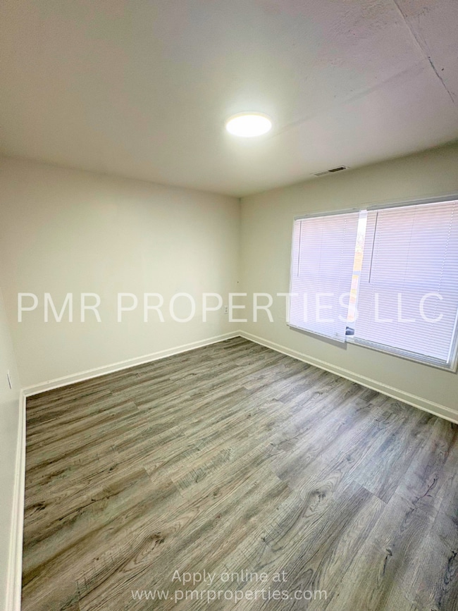 Photo - 2 Bedrooms / 1 Bathroom House