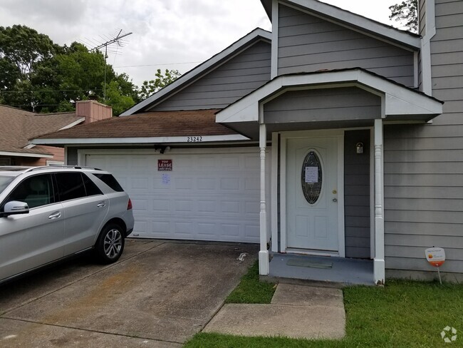 Building Photo - 23242 Pebworth Pl Rental