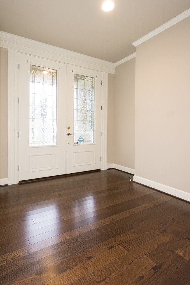 Photo - 102 Hoquiam Ave NE