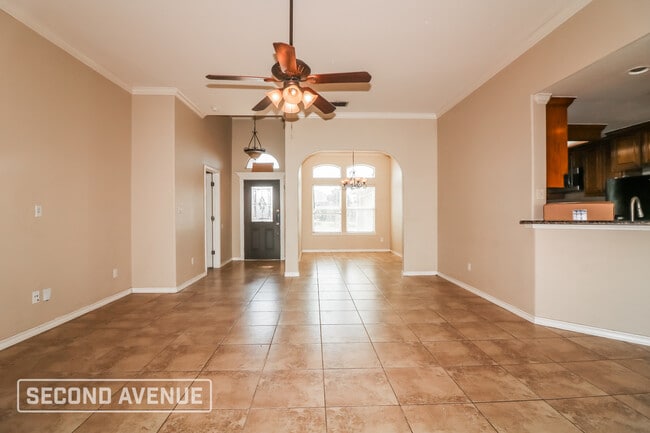 Photo - 6822 Wall Street