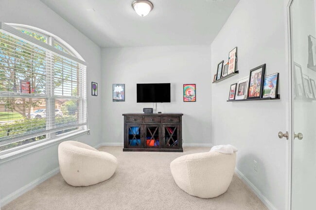 Photo - "Charming 3-Bedroom San Antonio Home with Granite Elegance - 1854 Sq Ft of Comfort!"