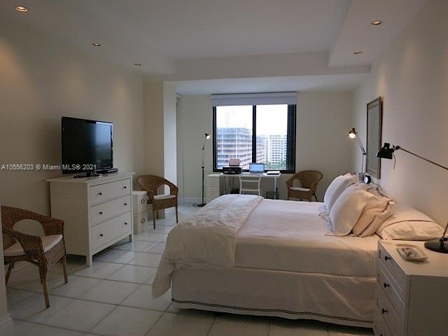 Photo - 201 Crandon Blvd Unidad 1027