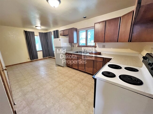 Photo - 710 S Wisconsin-2 Bedroom House