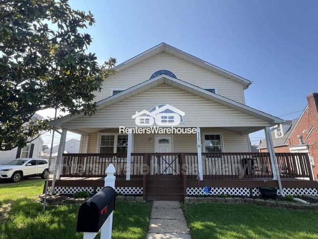 Building Photo - 8203 Watersedge Rd