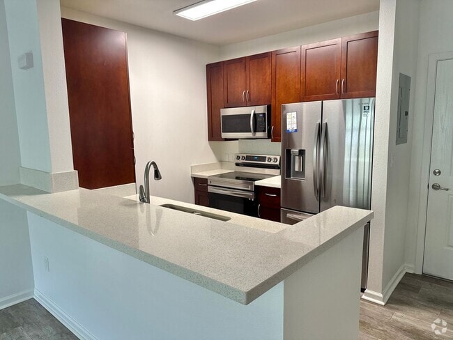 Building Photo - Newly Renovated 2 Bedroom / 1 Bathroom  Un... Rental