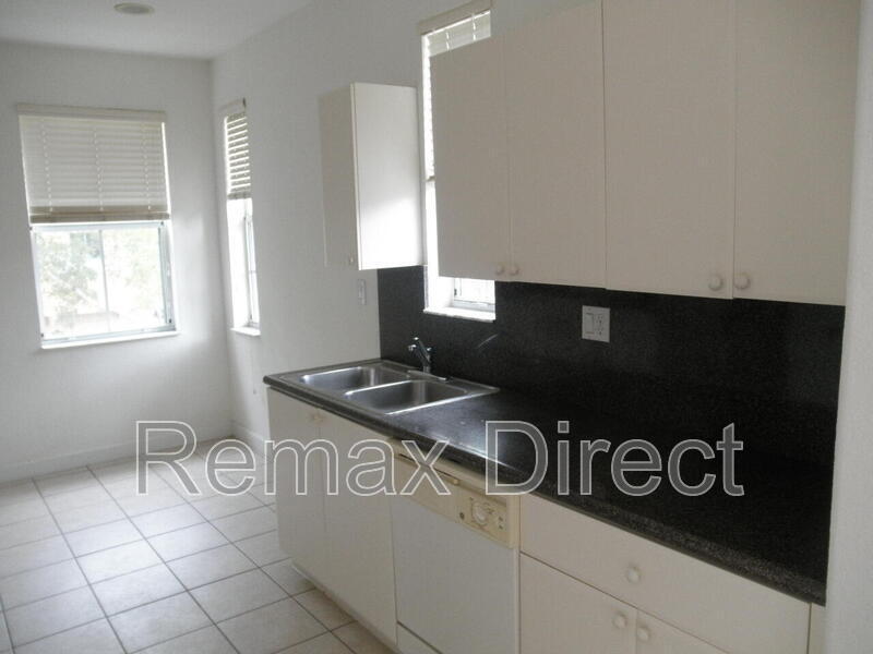 Photo - 2147 Shoma Dr