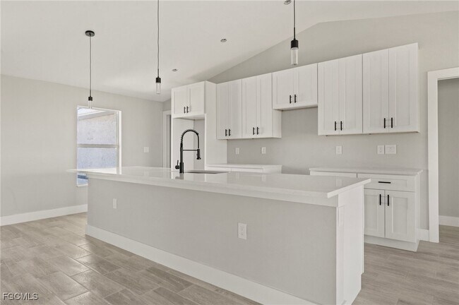 Photo - 1422 NE 19th Pl