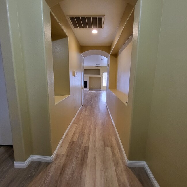 Photo - 8845 Winter Sky Ave