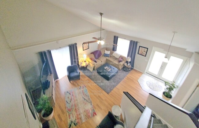 Photo - 3697 Floretta St