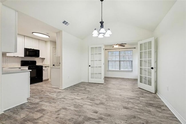 Photo - 405 Bon Temps Roule