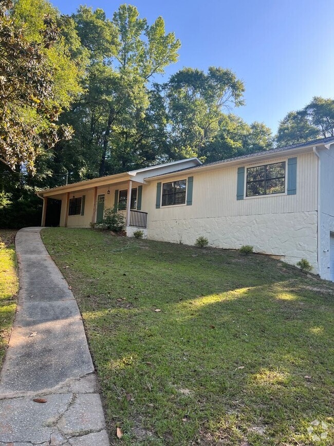 Building Photo - 185 Hickory Tree Ln Rental