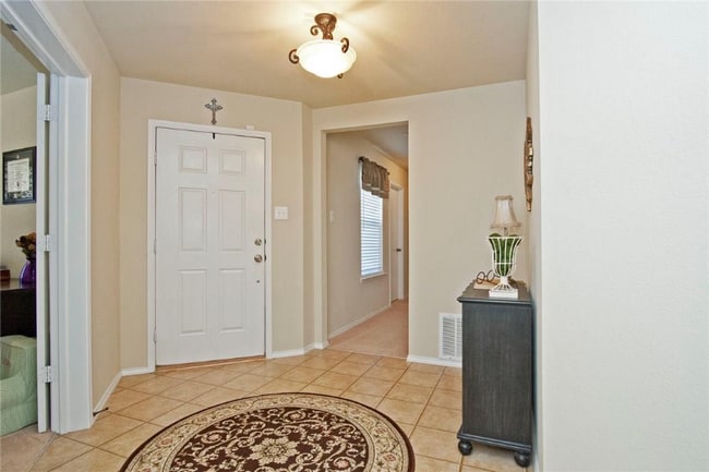 Photo - 5917 Stone Mountain Rd