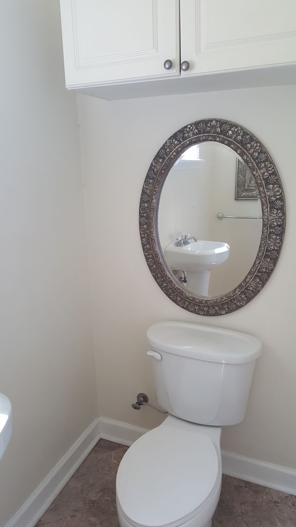 Photo - Cute house in downtown.