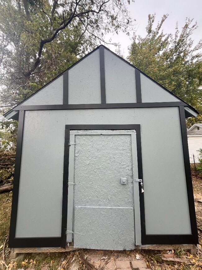 Photo - 518 E Water St