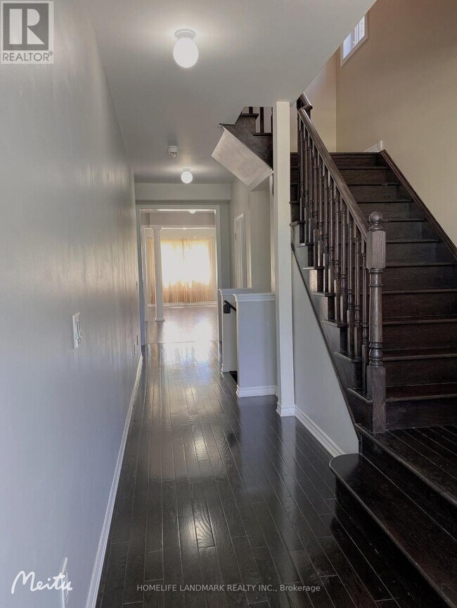 Photo - 489 Caboto Trail