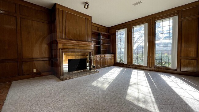 Photo - 3717 Atrium Dr