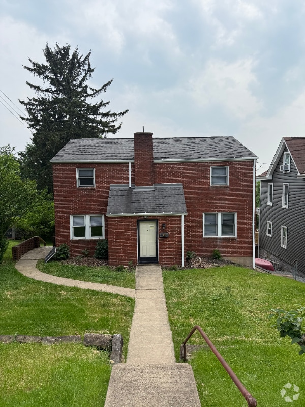 Building Photo - 932 Lebanon Ave Rental