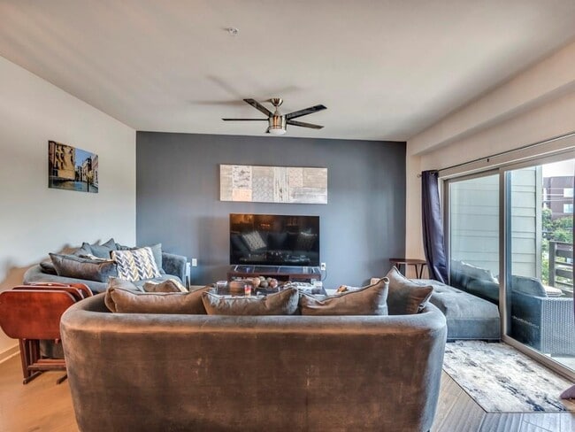 Photo - 3600 S Lamar Blvd Unidad 306