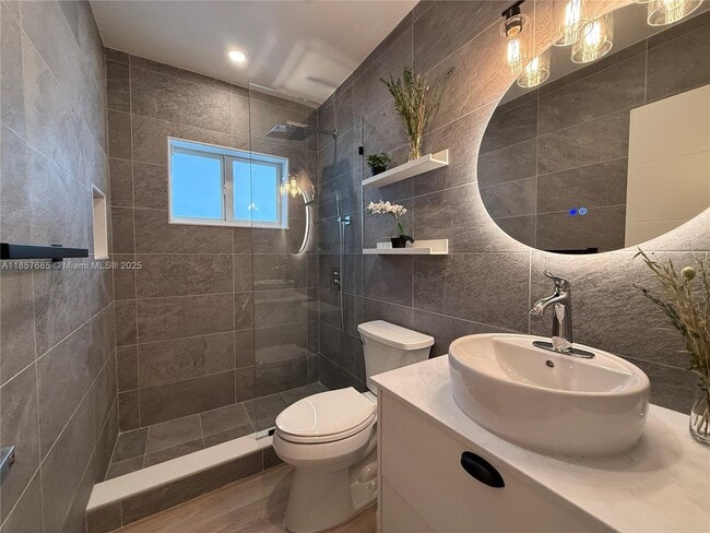 Photo - 1243 NW 25th St Unit 1243