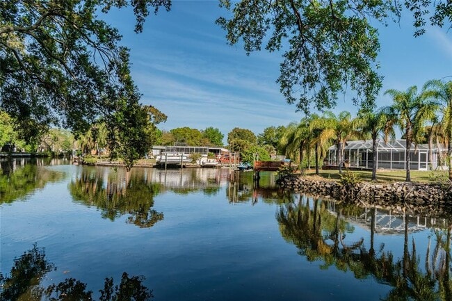 Photo - 9134 Tudor Dr Unit M108