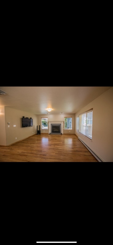 Photo - 2696 Amber Way