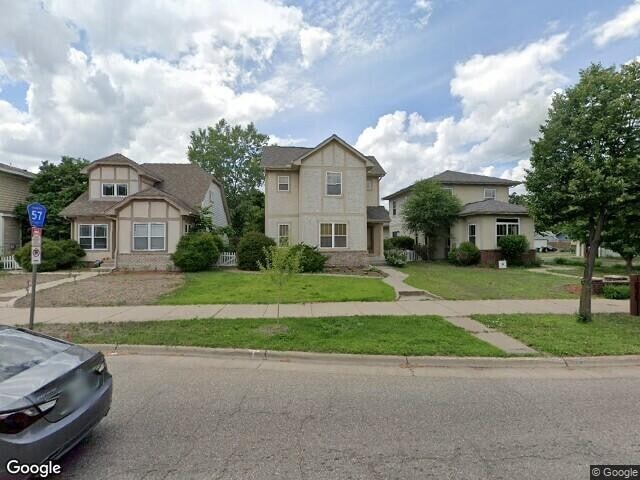 Building Photo - Available 11/1 - very well maintained 3 be... Rental