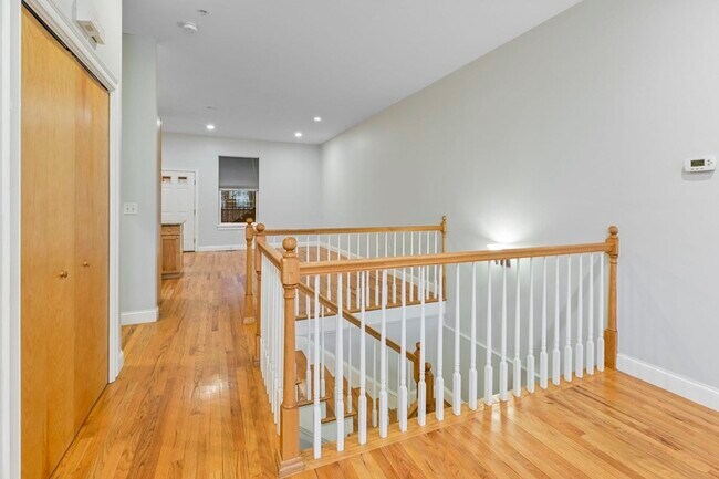 871 Harrison Ave Unit 873