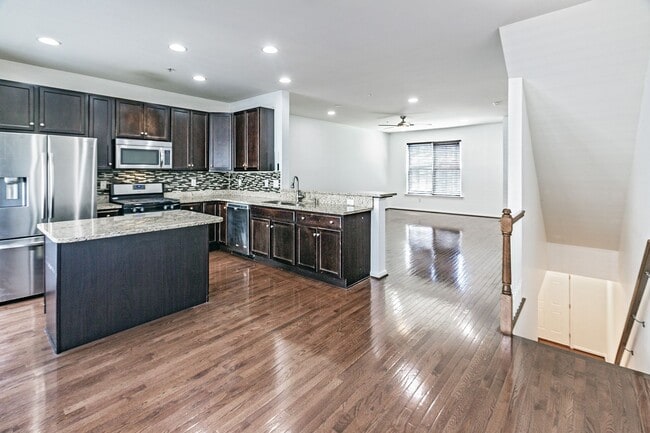 Photo - Claymont - 3 bedroom townhome in Darley Green