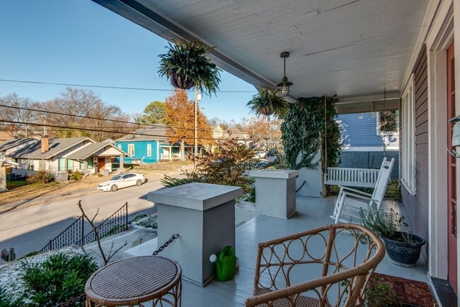Photo - 1504 Fatherland St