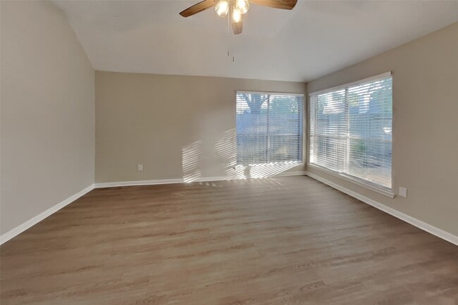 Photo - 16902 Canyon Ridge Ct